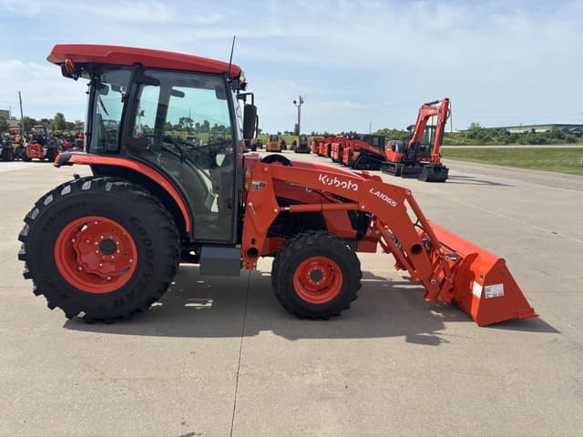 Image of Kubota MX4900HSTC equipment image 4