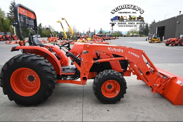 Image of Kubota MX5400HST equipment image 4