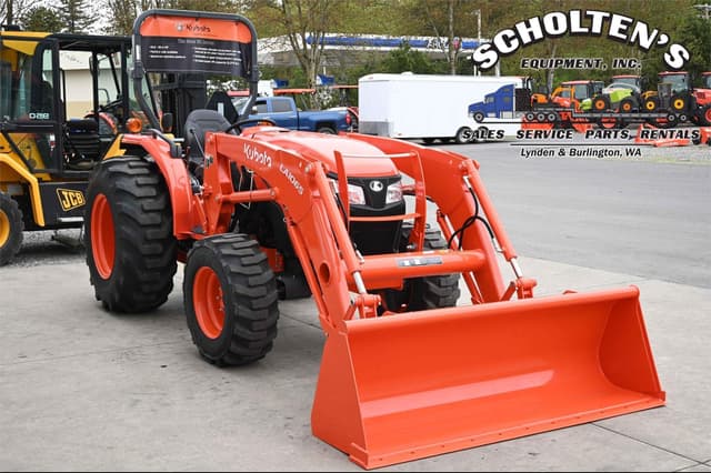 Image of Kubota MX5400HST equipment image 3