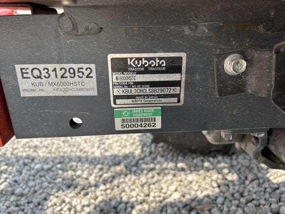 Image of Kubota MX6000 equipment image 4