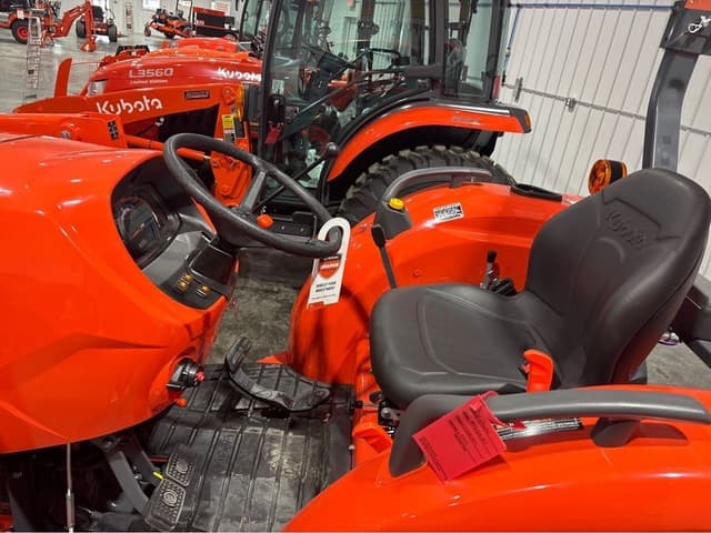 Image of Kubota MX6000HST equipment image 1