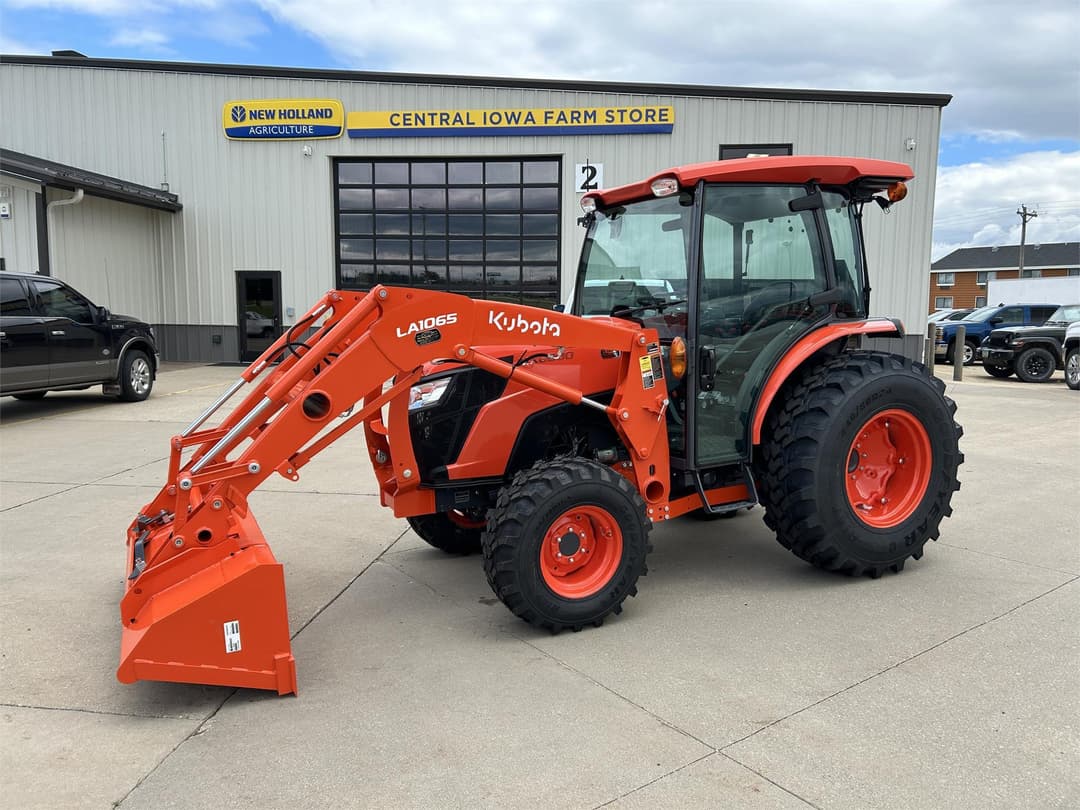 Image of Kubota MX6000HSTC Primary image