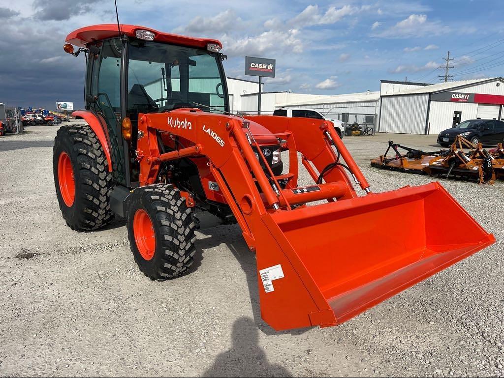 Image of Kubota MX6000HSTC Primary image