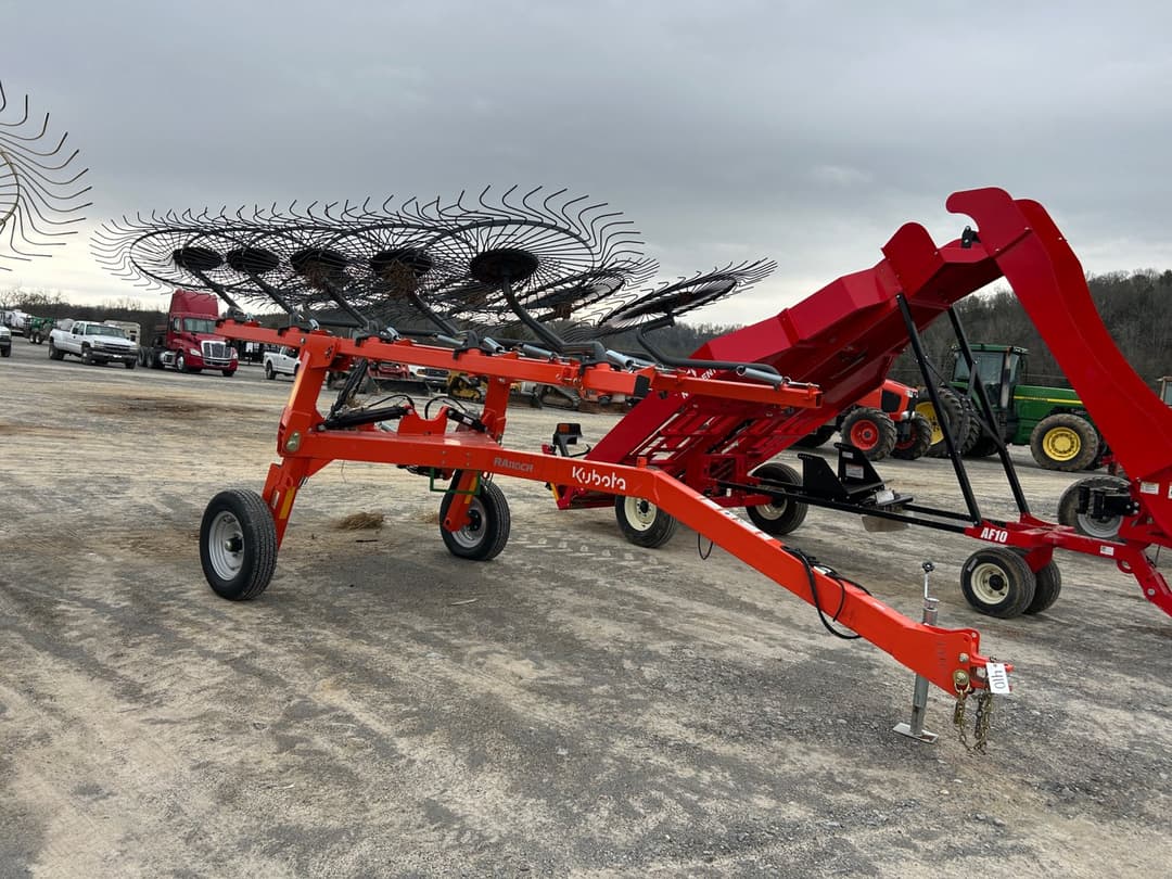 Image of Kubota RA110CR Primary image