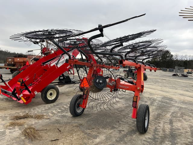 Image of Kubota RA110CR equipment image 3