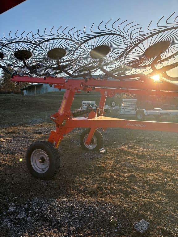 Image of Kubota RA210CR equipment image 1