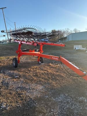 2025 Kubota RA210CR Image