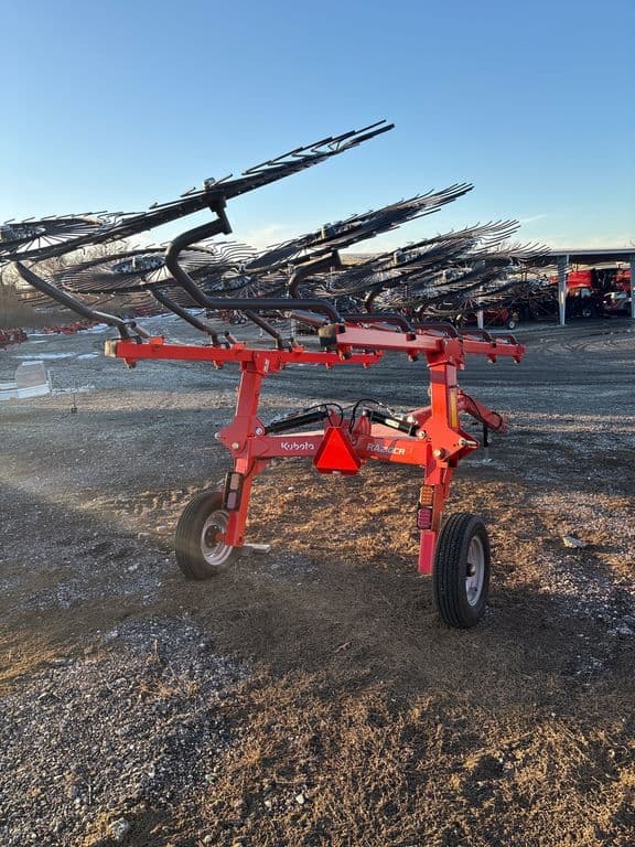 Image of Kubota RA210CR equipment image 2