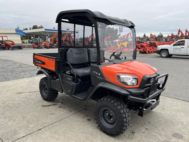 Image of Kubota RTVX2-SKLH-1 equipment image 3