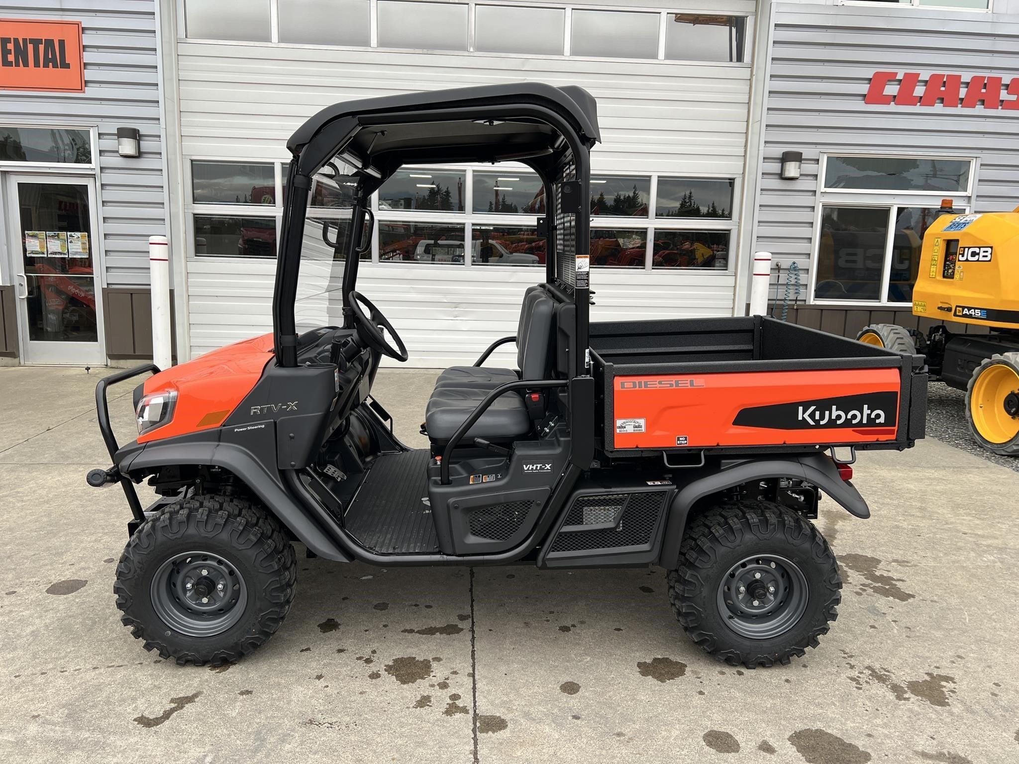 2025 Kubota RTVX2-SKLH-1 Equipment Image0