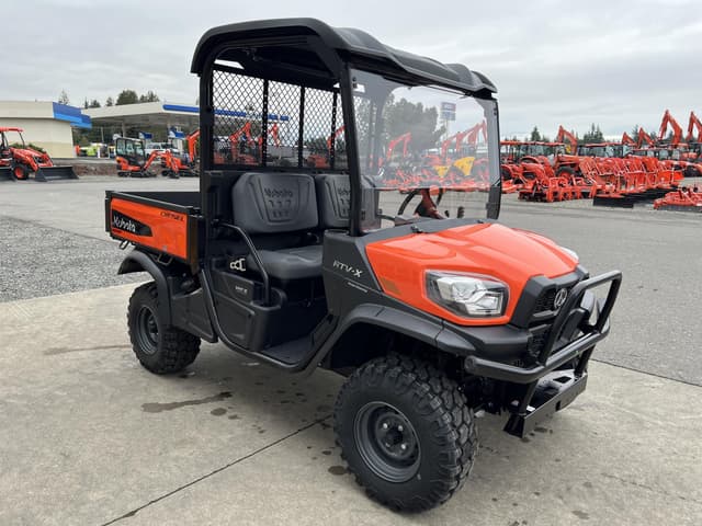 Image of Kubota RTVX2-SKLH-1 equipment image 3