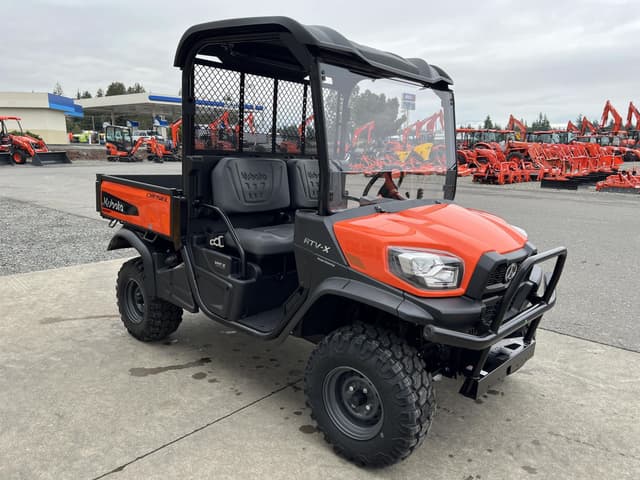 Image of Kubota RTVX2-SKLH-1 equipment image 4