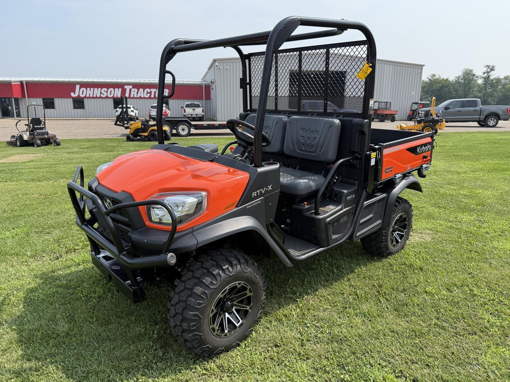2025 Kubota RTVX2-PKLHS-1 Equipment Image0