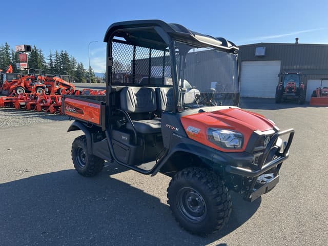 Image of Kubota RTVX2-SKLH-1 equipment image 3