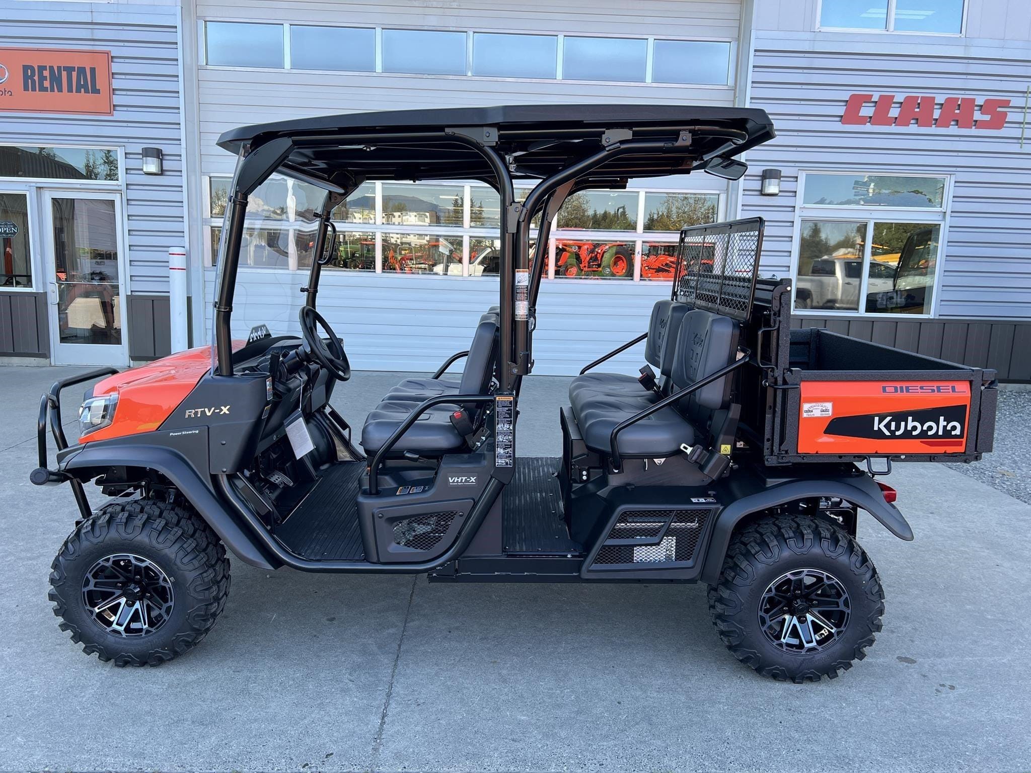 2025 Kubota RTV-X Crew Equipment Image0