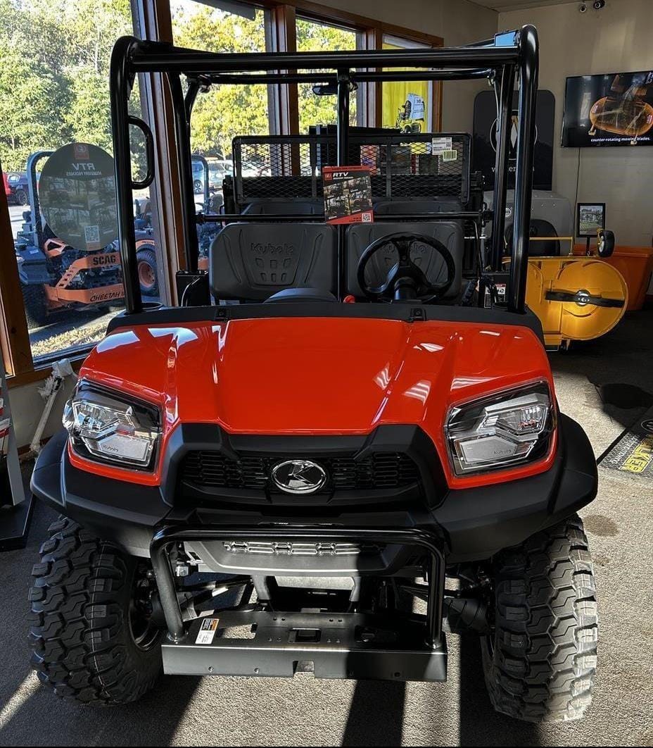 2025 Kubota RTV-X Crew Equipment Image0