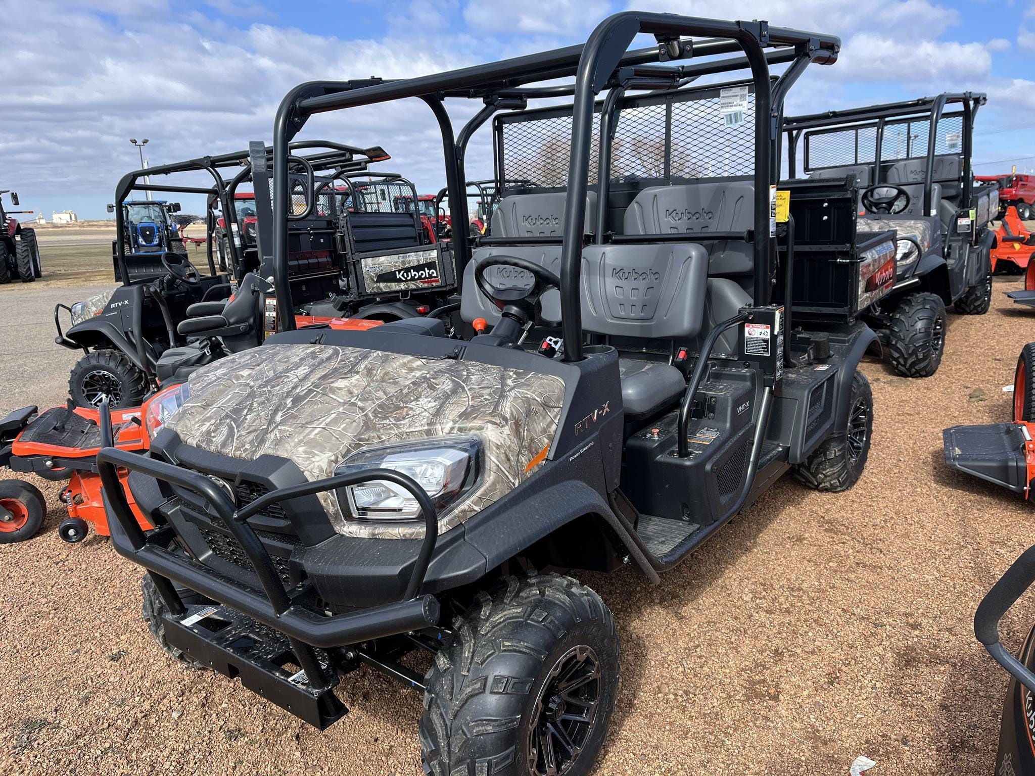 2025 Kubota RTV-X Crew Equipment Image0