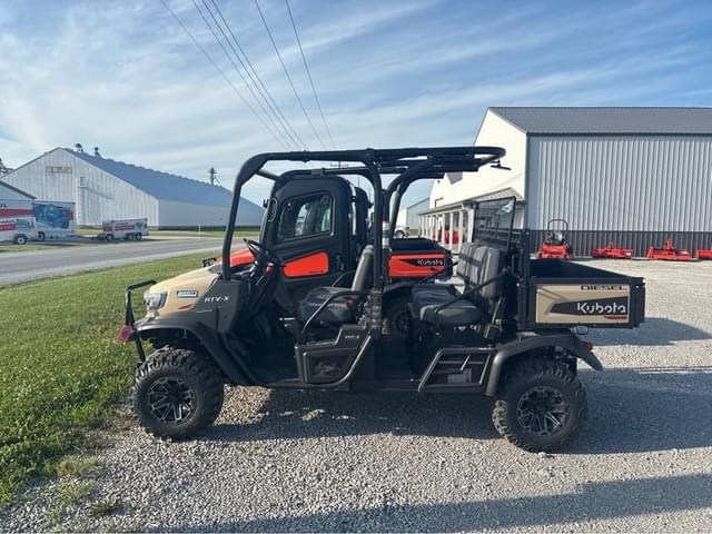 Image of Kubota RTV-X Crew equipment image 1