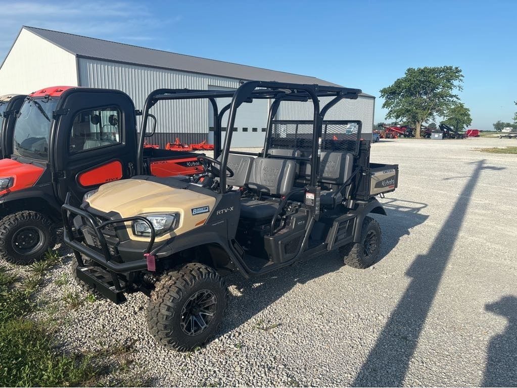 2025 Kubota RTVX4-PDLHS1 Equipment Image0
