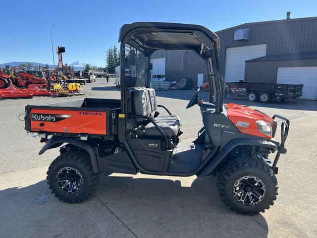 Image of Kubota RTVX2-PKLHS-1 equipment image 4