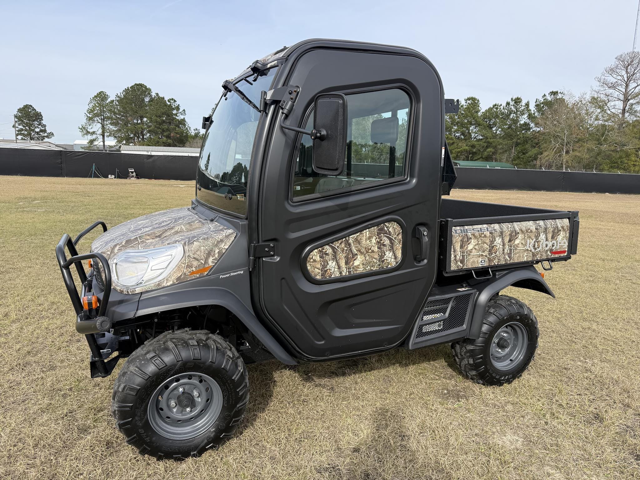 2025 Kubota RTV-X1100CRL-A Equipment Image0