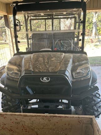 Image of Kubota RTV-X1140 equipment image 2