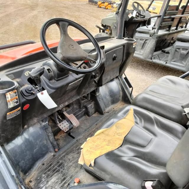 Image of Kubota RTV-X900 equipment image 4