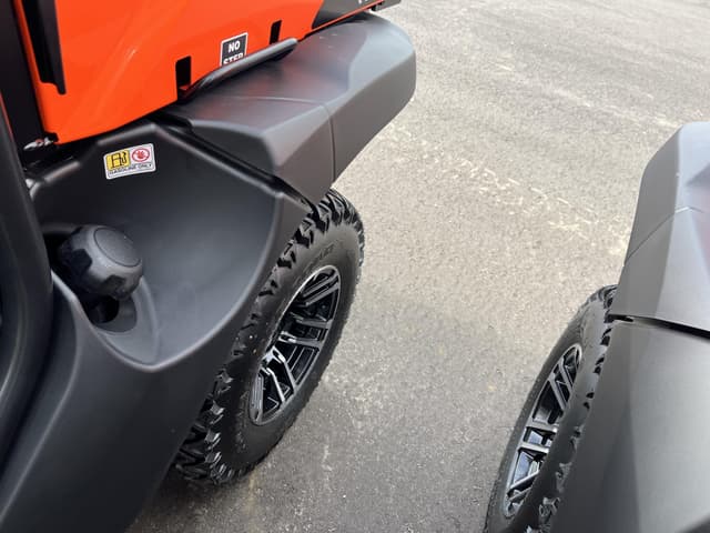 Image of Kubota RTV520D equipment image 2