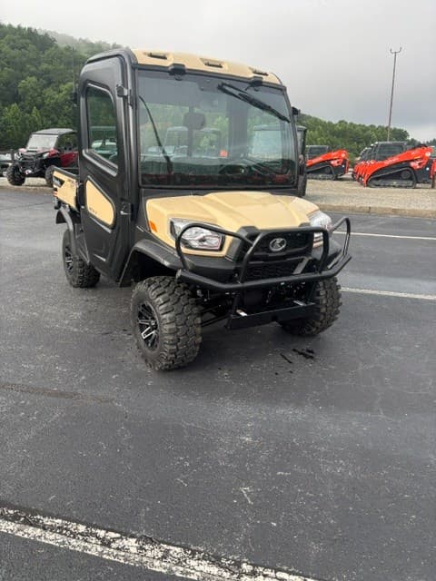 Image of Kubota RTVX2C-PDLHS-1 equipment image 2
