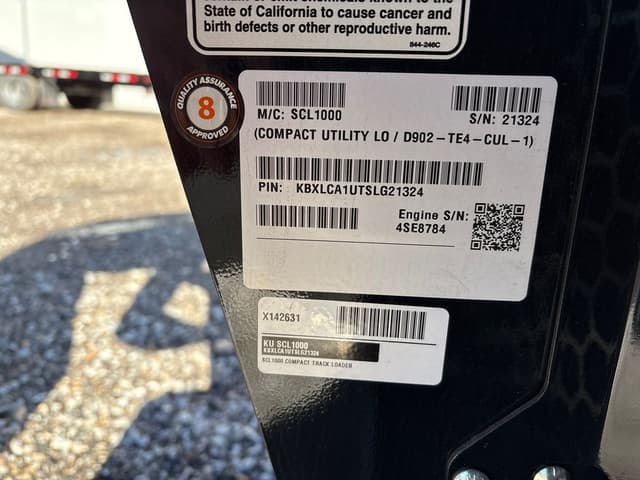 Image of Kubota SCL1000 equipment image 4