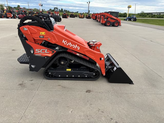 Image of Kubota SCL1000 equipment image 4