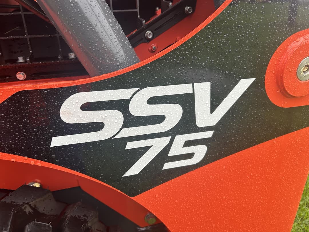 Image of Kubota SSV75HC Image 1