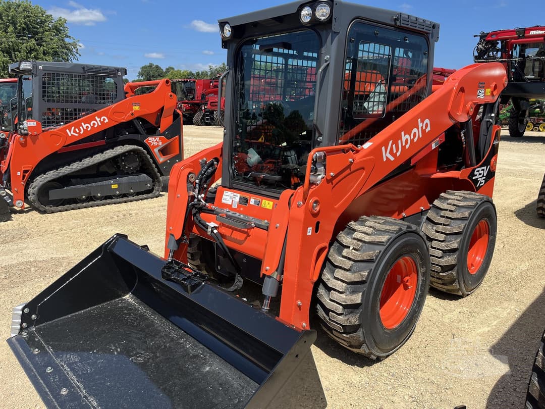 Image of Kubota SSV75HRC Image 0