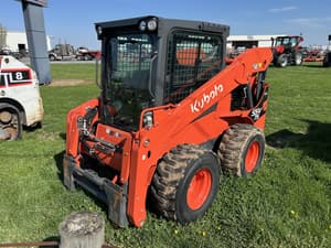 2025 Kubota SSV75PHFRC Image