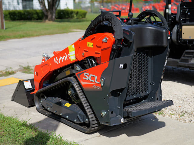 Image of Kubota SCL1000 equipment image 3