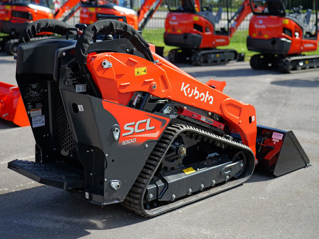 Image of Kubota SCL1000 equipment image 3