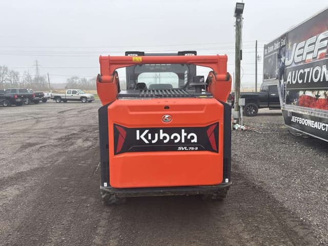 Image of Kubota SVL75-3 equipment image 3