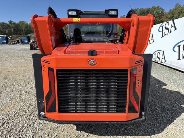 Image of Kubota SVL97-3 equipment image 3