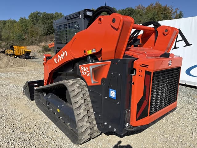 Image of Kubota SVL97-3 equipment image 2