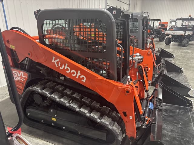 Image of Kubota SVL65-2HFWC equipment image 2