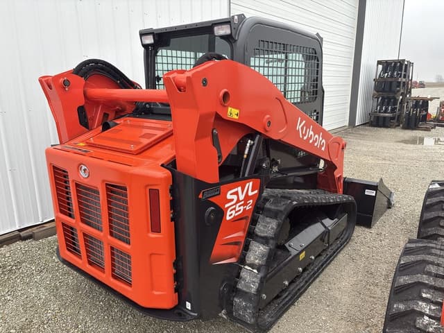 Image of Kubota SVL65-2HFWC equipment image 1