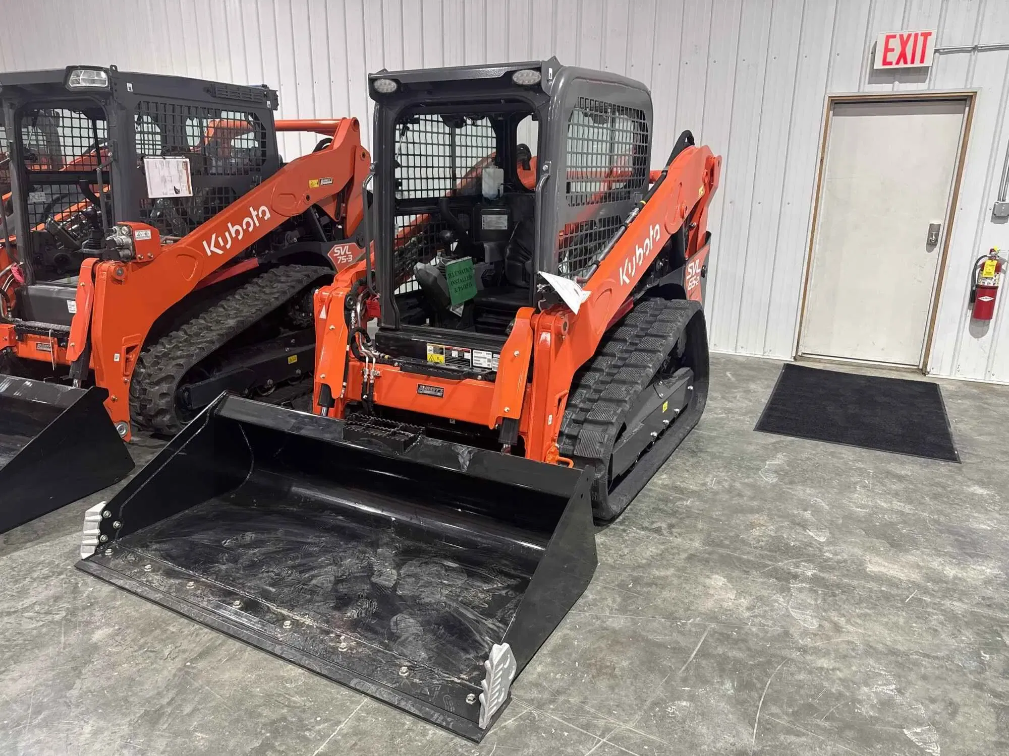 Main image Kubota SVL65-2HWC