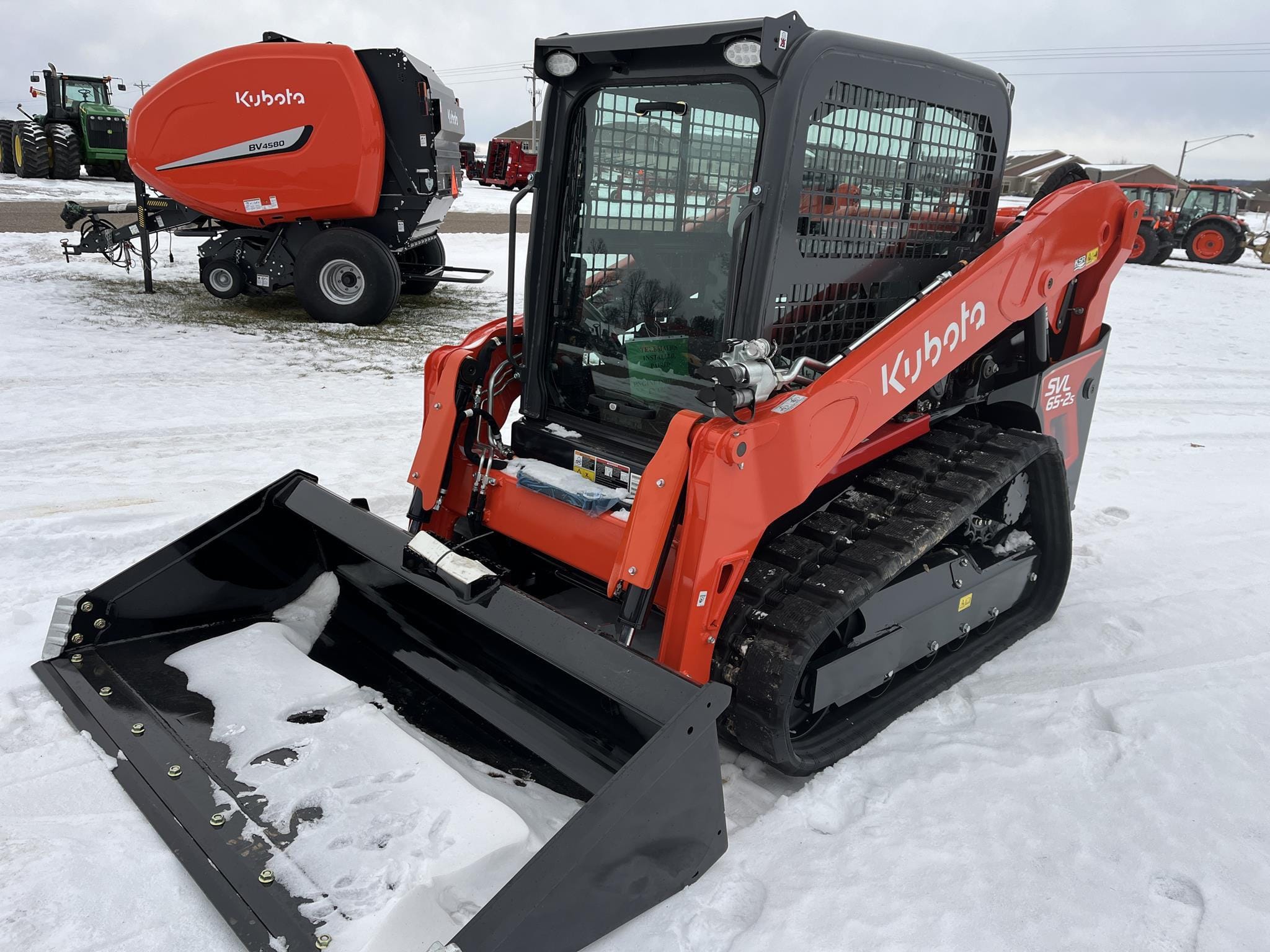 2025 Kubota SVL65-2SHFWRCC Equipment Image0