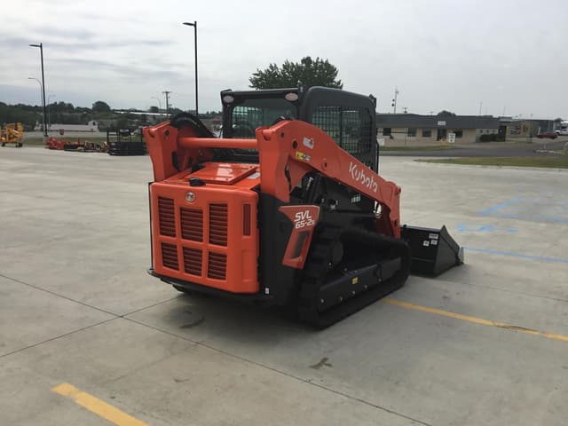 Image of Kubota SVL65-2S equipment image 4