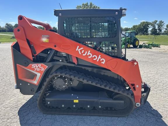 Image of Kubota SVL75-3 equipment image 4