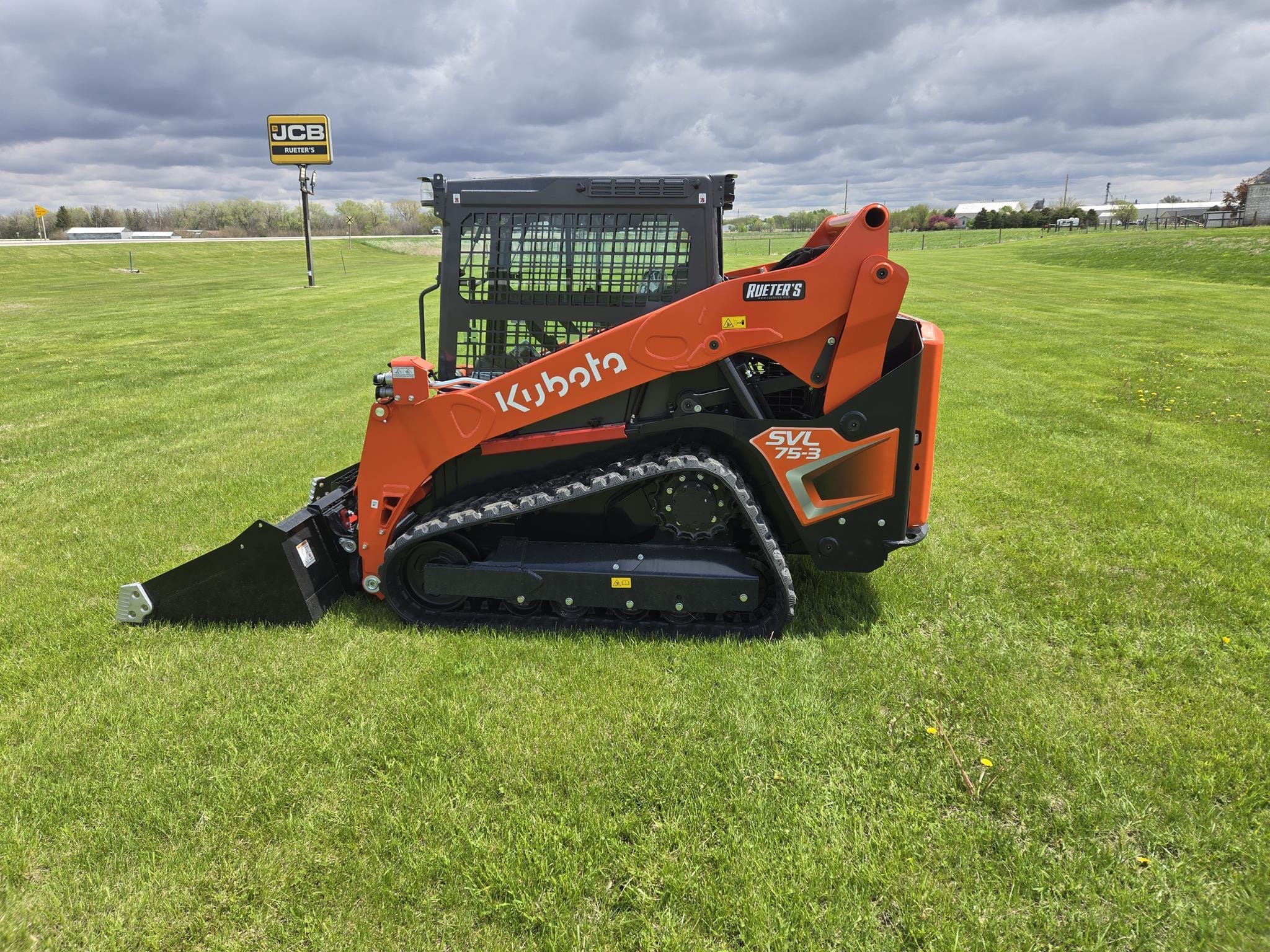 2025 Kubota SVL75-3 Equipment Image0