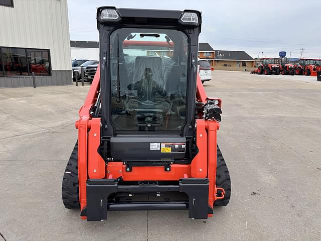 Image of Kubota SVL75-3 equipment image 2