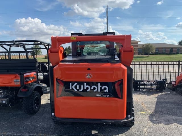 Image of Kubota SVL75-3 equipment image 3