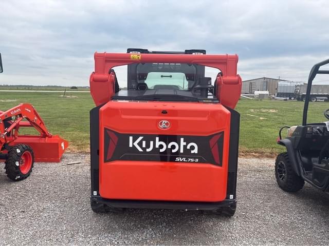 Image of Kubota SVL75-3 equipment image 4