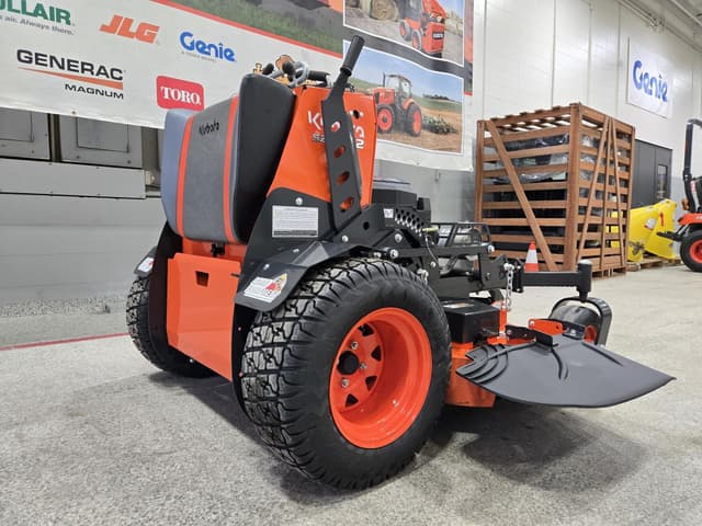 Image of Kubota SZ26-52 equipment image 4